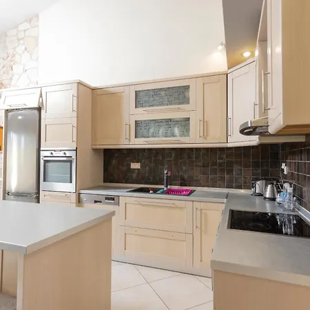 Stone Villa Paliouri