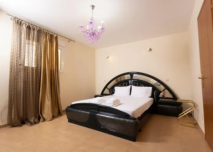 Villa Stone *